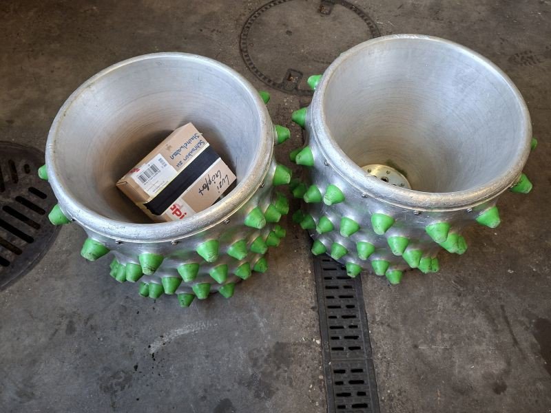 Sonstige Grünlandtechnik & Futtererntetechnik tip Rapid Stachelräder, Gebrauchtmaschine in Chur (Poză 3)