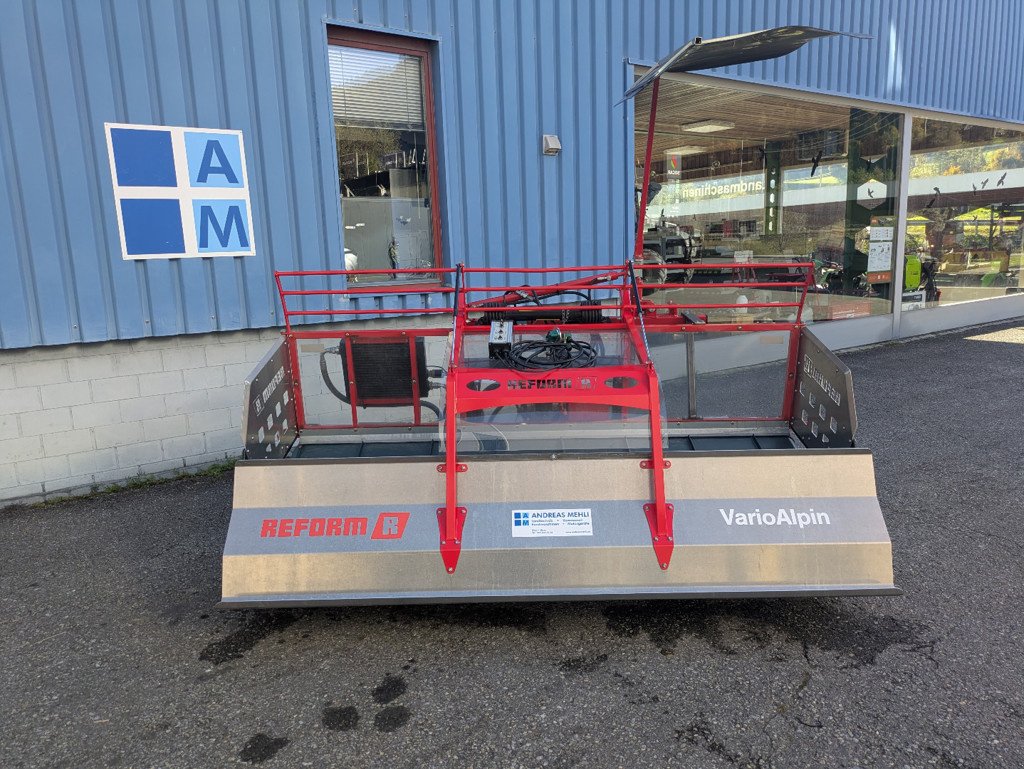 Sonstige Grünlandtechnik & Futtererntetechnik a típus Reform 226.525 Pickup-Schwader, Ausstellungsmaschine ekkor: Chur (Kép 2)