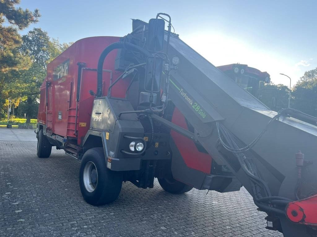 Sonstige Grünlandtechnik & Futtererntetechnik типа RMH TurboMix 28, Gebrauchtmaschine в Mariënberg (Фотография 2)