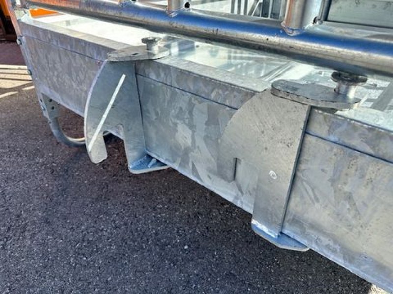 Sonstige Grünlandtechnik & Futtererntetechnik del tipo Sonstige Scheickl Futterraufe 2,10 x 2,10m 12 Fressplätze, Neumaschine In Tamsweg (Immagine 4)