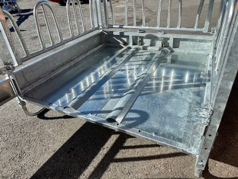 Sonstige Grünlandtechnik & Futtererntetechnik del tipo Sonstige Scheickl Futterraufe 2,10 x 2,10m 12 Fressplätze, Neumaschine In Tamsweg (Immagine 9)