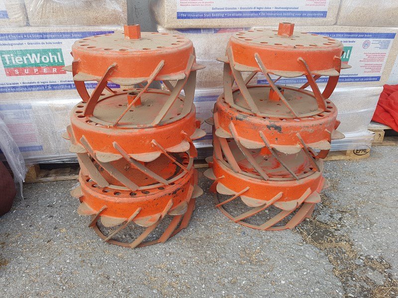 Sonstige Grünlandtechnik & Futtererntetechnik Türe ait Sonstige Sonstiges, Gebrauchtmaschine içinde Gstaad/BE (resim 1)