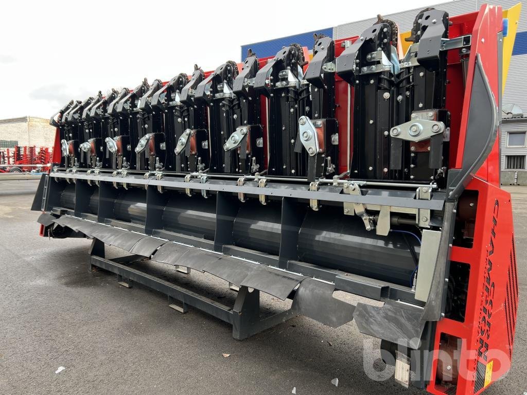 Sonstige Grünlandtechnik & Futtererntetechnik des Typs Ziegler Maispflücker 8-reihig 70, Gebrauchtmaschine in Düsseldorf (Bild 2)