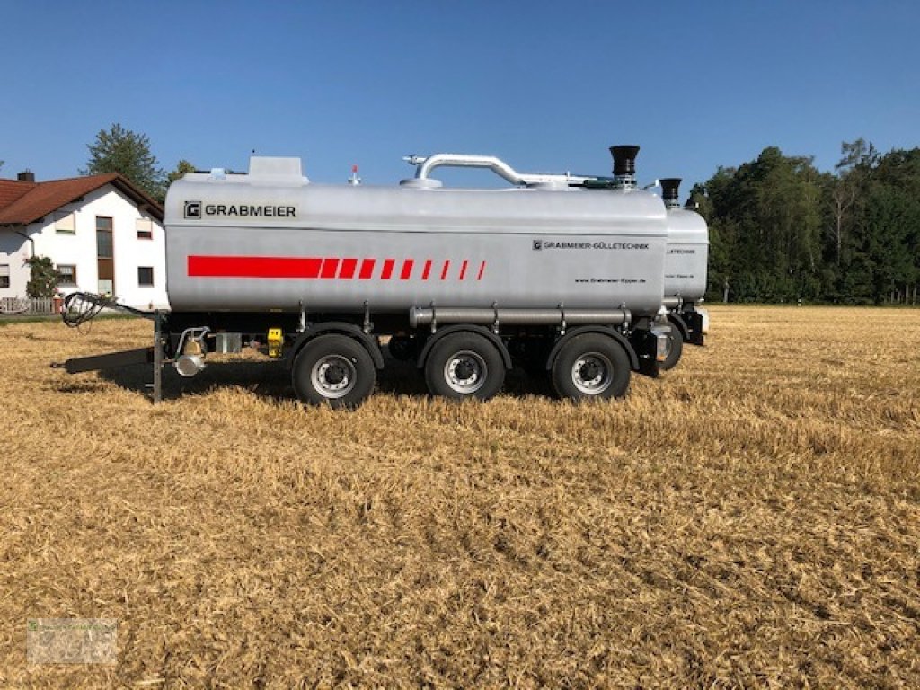 Sonstige Gülletechnik & Dungtechnik des Typs Grabmeier Güllezubringer 28 m³ Tridem Zubringer Zubringfaß, Neumaschine in Reisbach (Bild 21)
