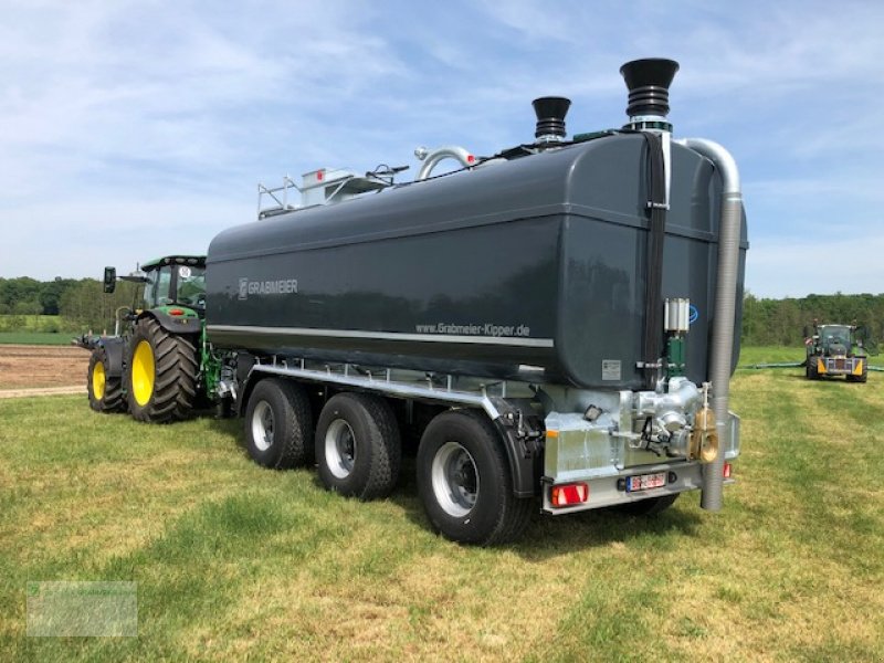 Sonstige Gülletechnik & Dungtechnik des Typs Grabmeier Güllezubringer 28 m³ Tridem Zubringer Zubringfaß, Neumaschine in Reisbach (Bild 3)