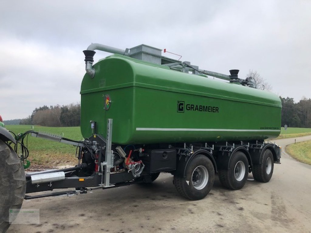 Sonstige Gülletechnik & Dungtechnik des Typs Grabmeier Güllezubringer 28 m³ Tridem Zubringer Zubringfaß, Neumaschine in Reisbach (Bild 7)