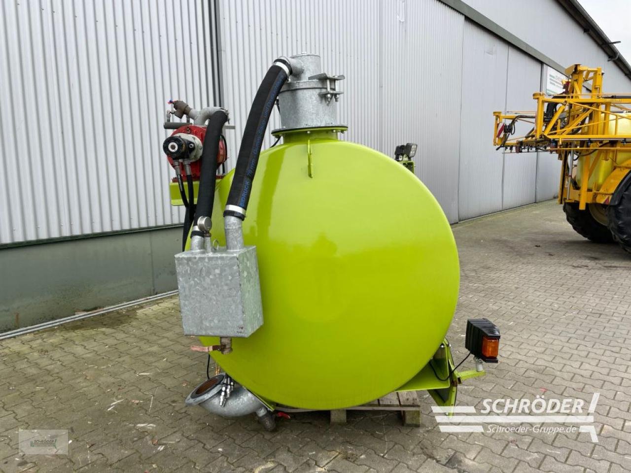 Sonstige Gülletechnik & Dungtechnik des Typs Sonstige STAPEL FRONTTANK / GÜLLEFRONTTANK, Gebrauchtmaschine in Westerstede (Bild 2)