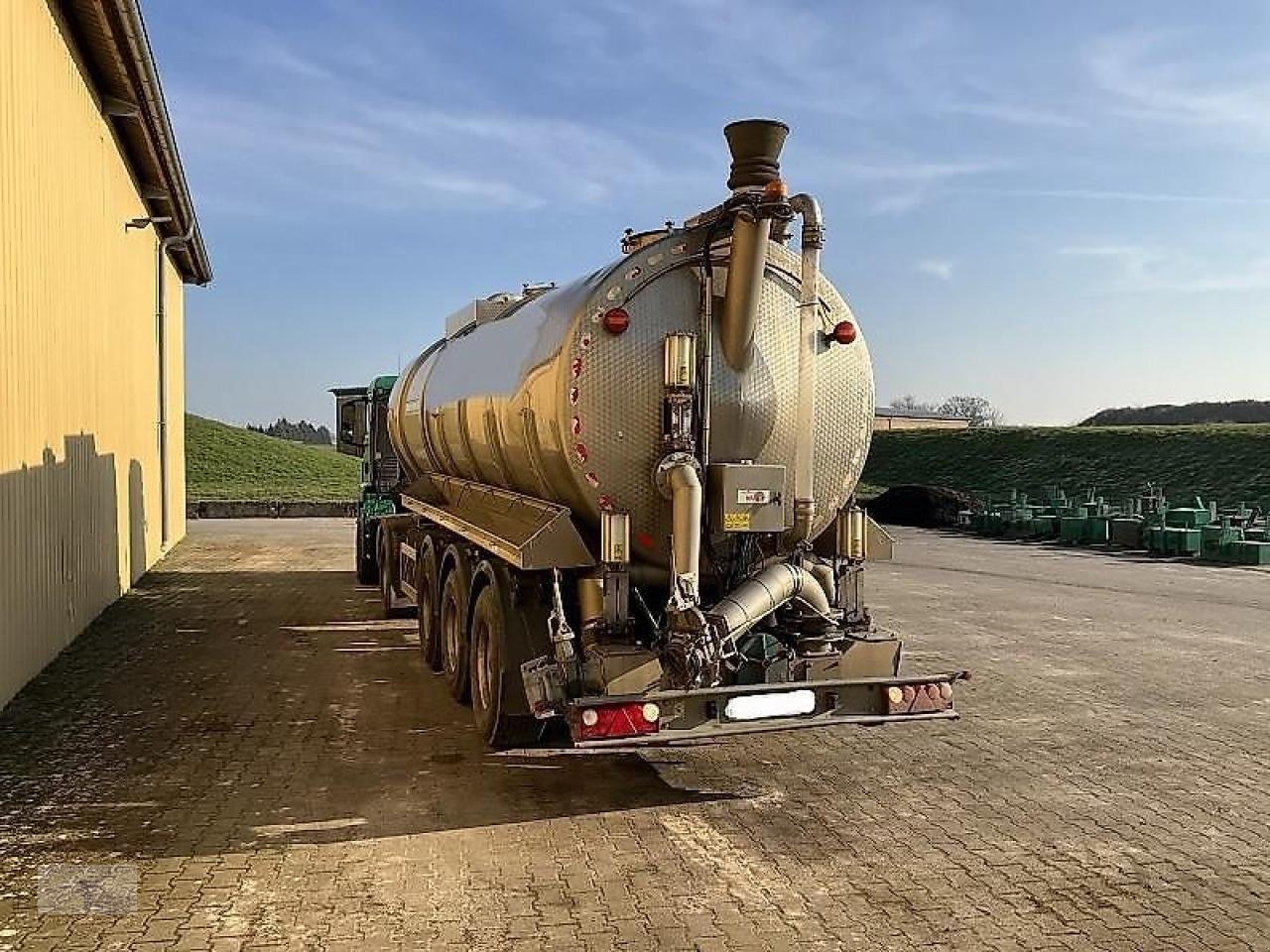 Sonstige Gülletechnik & Dungtechnik of the type Wienhoff MAN TGS 19.360 4x4 mit Wienhoff 3-Achs Tanksattelauflieger, Gebrauchtmaschine in Pragsdorf (Picture 7)
