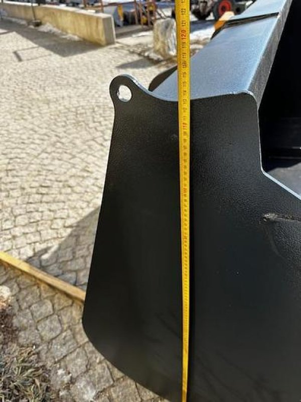 Sonstige Hoftechnik typu Big Dutchman Volumenschaufel 250 cm mit JCB Q-fit Aufnahme, Neumaschine v Göpfritz an der Wild (Obrázek 5)