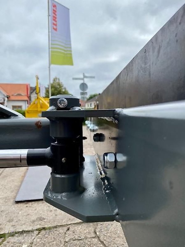 Sonstige Hoftechnik des Typs Bressel & Lade Gummischiebeschild 2400mm hydraulisch schwenkbar EURO Aufnahme, Neumaschine in Asendorf (Bild 10)