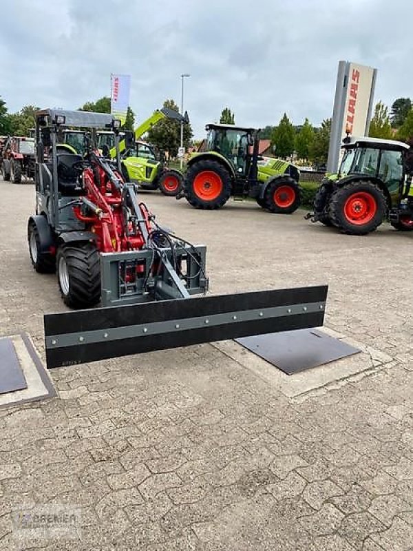 Sonstige Hoftechnik des Typs Bressel & Lade Gummischiebeschild 2400mm hydraulisch schwenkbar EURO Aufnahme, Neumaschine in Asendorf (Bild 14)