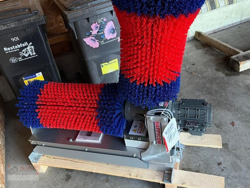 Sonstige Hoftechnik типа Kerbl Kuhbürste Happy Cow neu, Neumaschine в Eberschwang