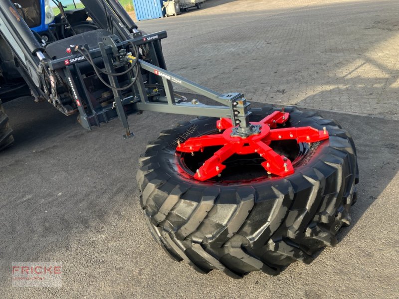 Sonstige Hoftechnik of the type Saphir Futterkehrreifen FKR-H, Neumaschine in Demmin (Picture 1)