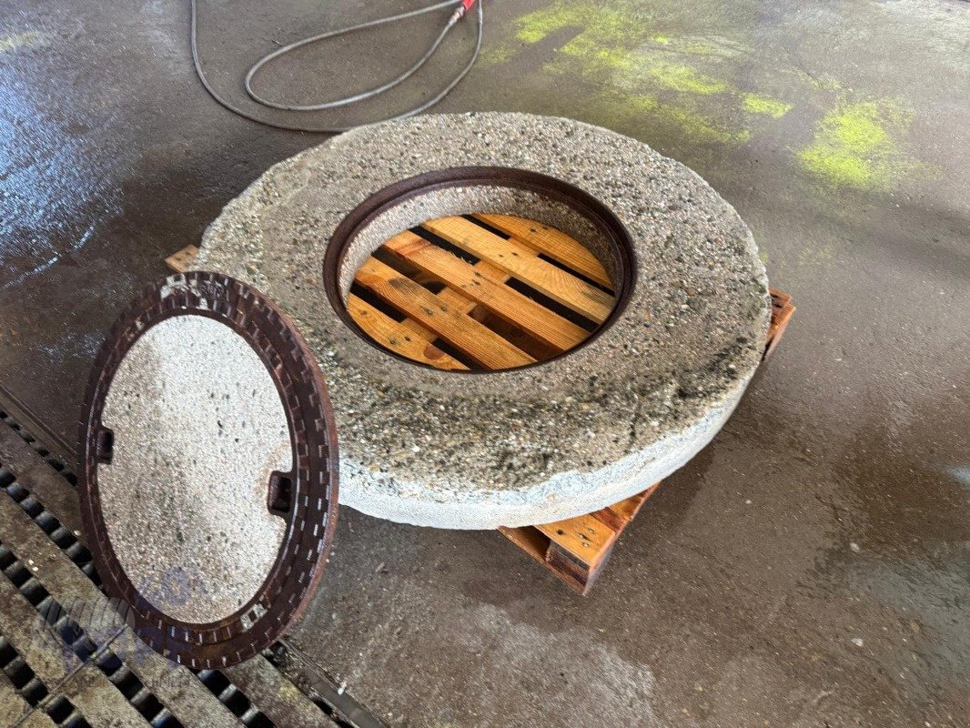 Sonstige Hoftechnik typu Sonstige Ölabscheider & Schlammfang aus Beton, Gebrauchtmaschine v Schutterzell (Obrázek 3)