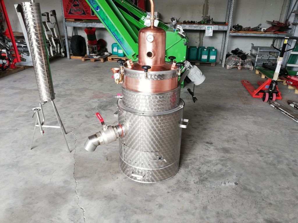 Sonstige Hoftechnik of the type Sonstige 110 Lt. Schnapsbrennerei, Schnapsbrennkessel, Neumaschine in Grünbach (Picture 1)