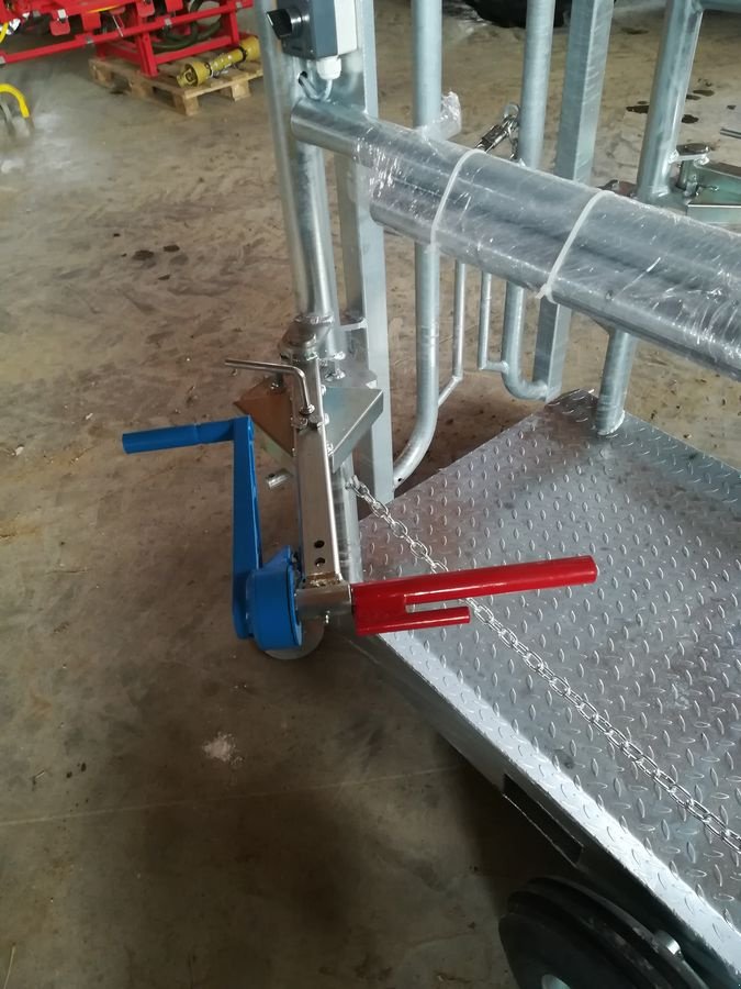 Sonstige Hoftechnik of the type Sonstige Klauenpflegestand, Neumaschine in Waldburg (Picture 2)