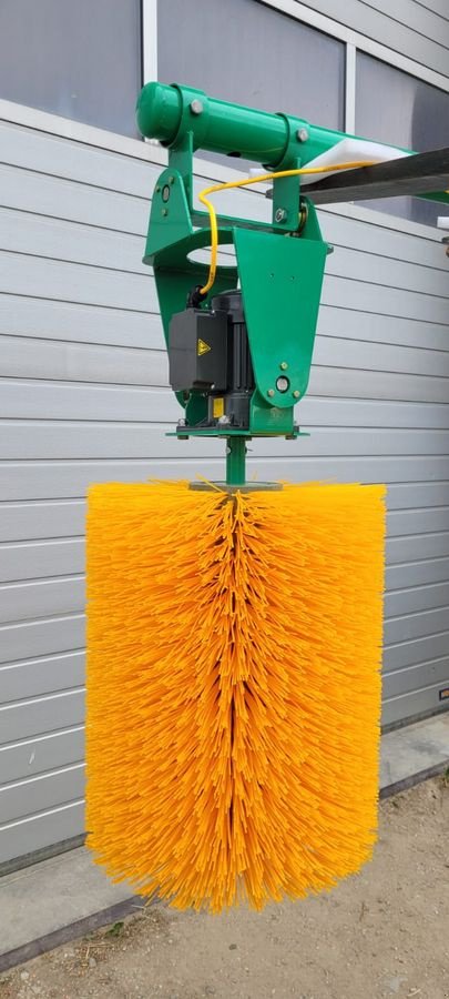 Sonstige Hoftechnik of the type Sonstige Kuhbürste KB-AgrarKerne, Neumaschine in Waldburg (Picture 7)