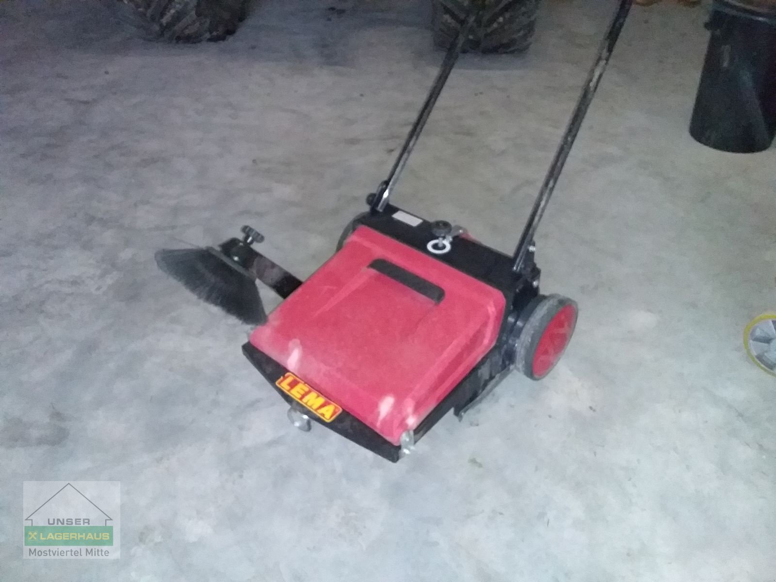 Sonstige Hoftechnik типа Sonstige Lema Kehrmaschine, Gebrauchtmaschine в Bergland (Фотография 1)