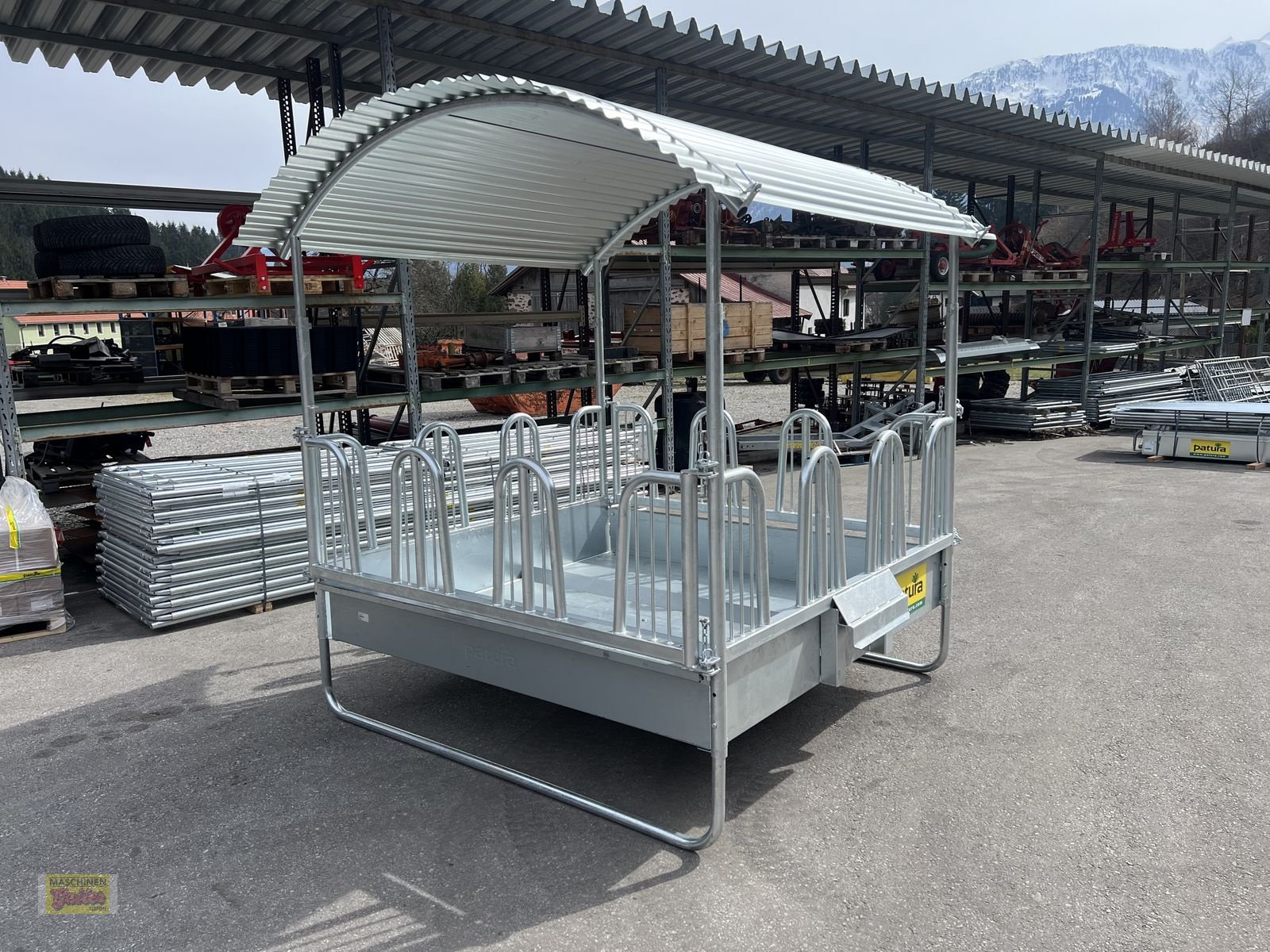 Sonstige Hoftechnik typu Sonstige Patura Compact-Viereckraufe, Neumaschine v Kötschach (Obrázek 1)