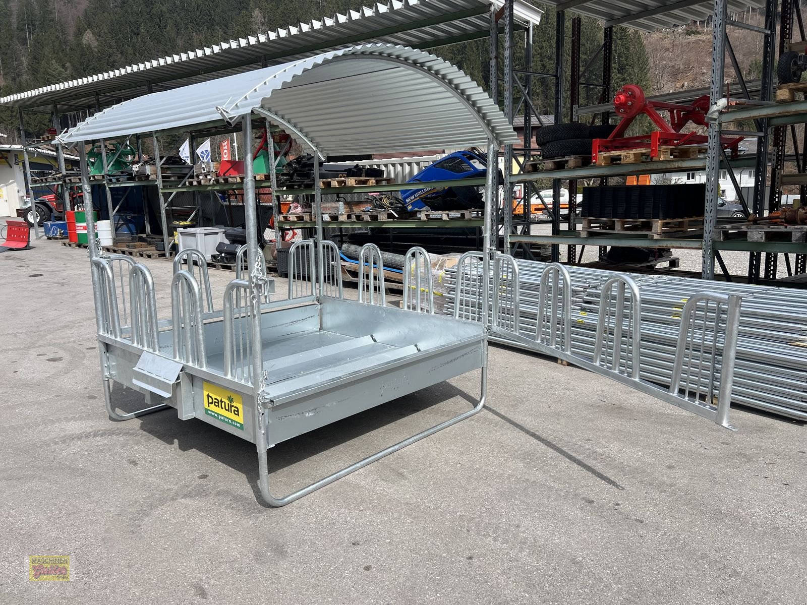 Sonstige Hoftechnik typu Sonstige Patura Compact-Viereckraufe, Neumaschine v Kötschach (Obrázek 4)