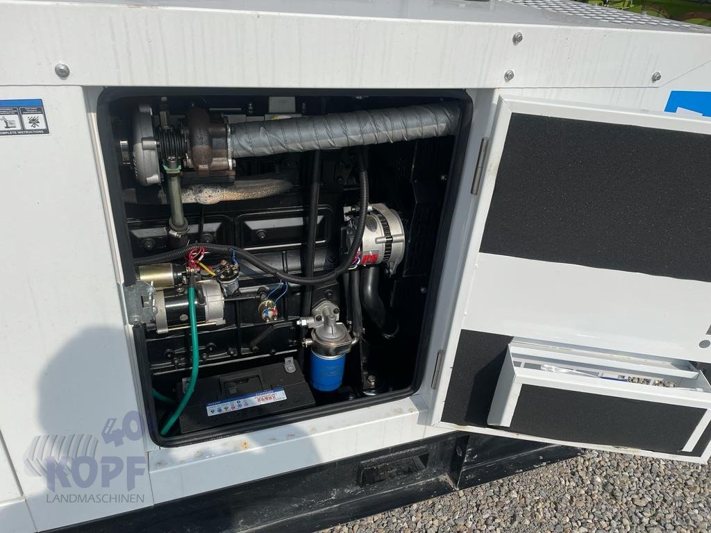 Sonstige Hoftechnik Türe ait Sonstige Plus Power Notstromaggregat, Neumaschine içinde Schutterzell (resim 4)