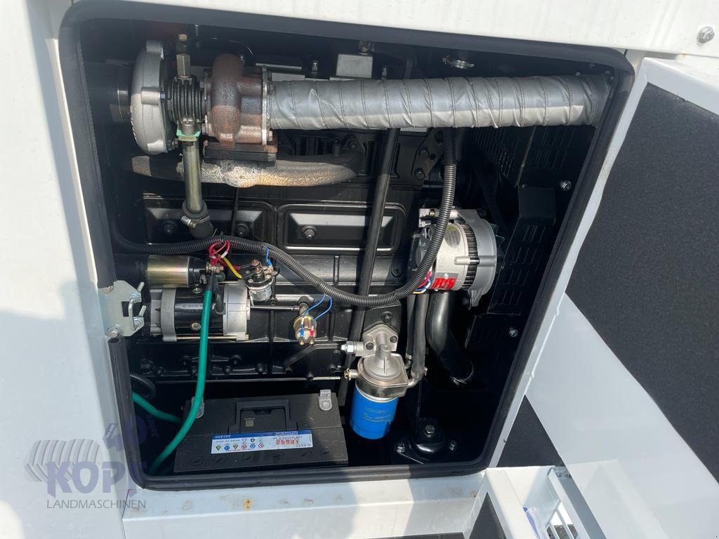 Sonstige Hoftechnik Türe ait Sonstige Plus Power Notstromaggregat, Neumaschine içinde Schutterzell (resim 9)