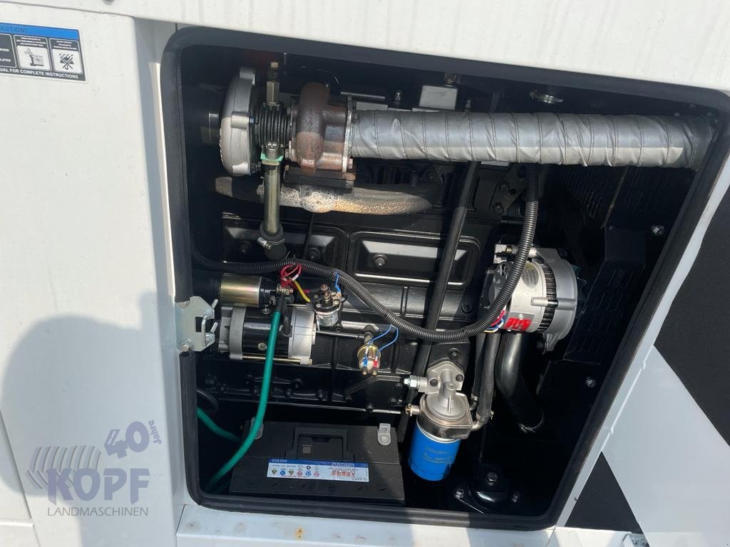 Sonstige Hoftechnik Türe ait Sonstige Plus Power Notstromaggregat, Neumaschine içinde Schutterzell (resim 11)