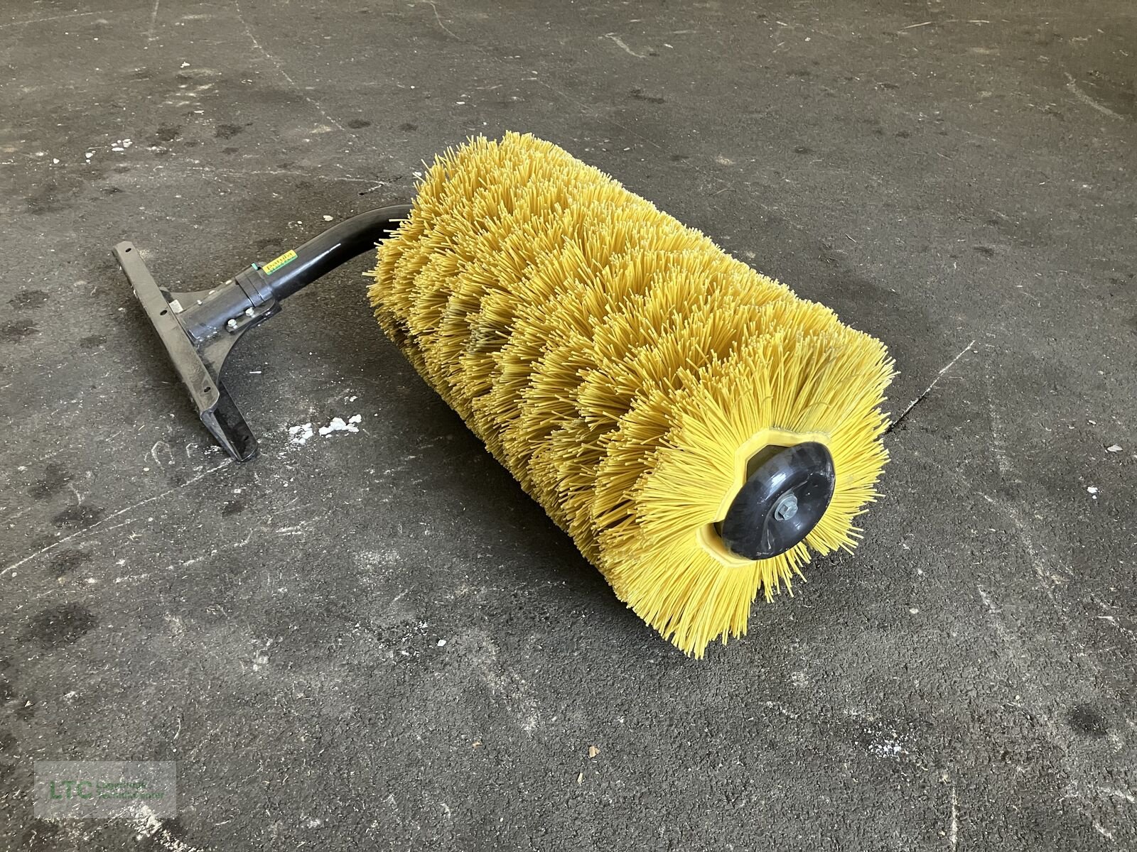 Sonstige Hoftechnik tipa Sonstige Schwingbürste Maxi, Neumaschine u Redlham (Slika 7)