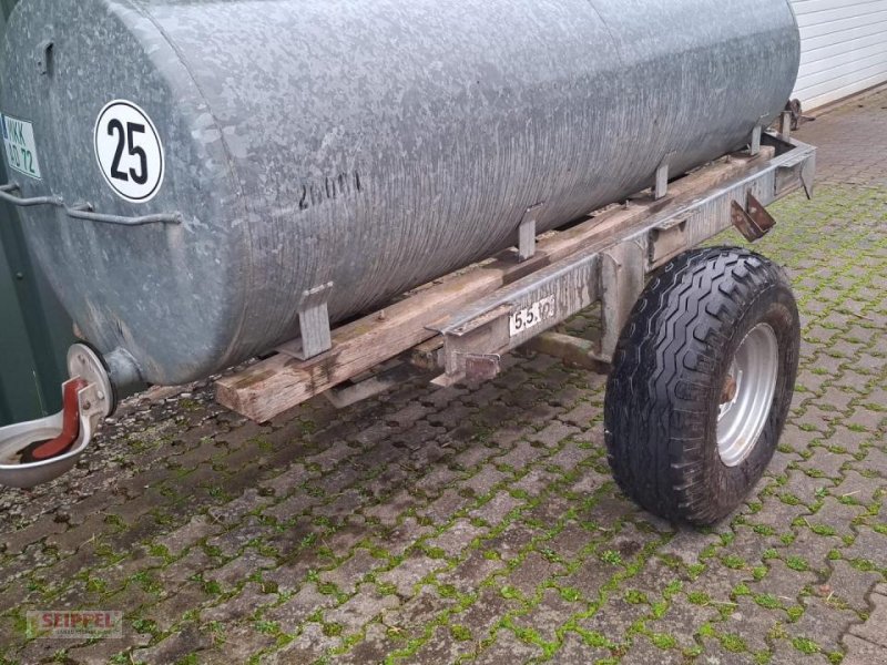 Sonstige Hoftechnik of the type Sonstige Sonstige Wasserfasswagen 2000l, Gebrauchtmaschine in Groß-Umstadt (Picture 1)