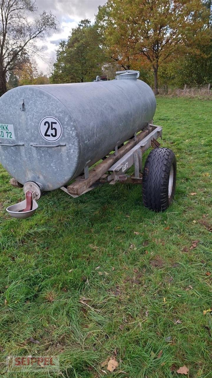 Sonstige Hoftechnik типа Sonstige Sonstige Wasserfasswagen 2000l, Gebrauchtmaschine в Groß-Umstadt (Фотография 3)
