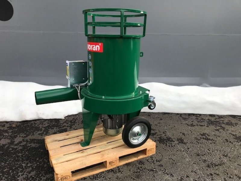 Sonstige Hoftechnik of the type Sonstige Strohaufbereiter KSTAS 9kW Mühlbacher Maschinen, Neumaschine in Tamsweg (Picture 1)