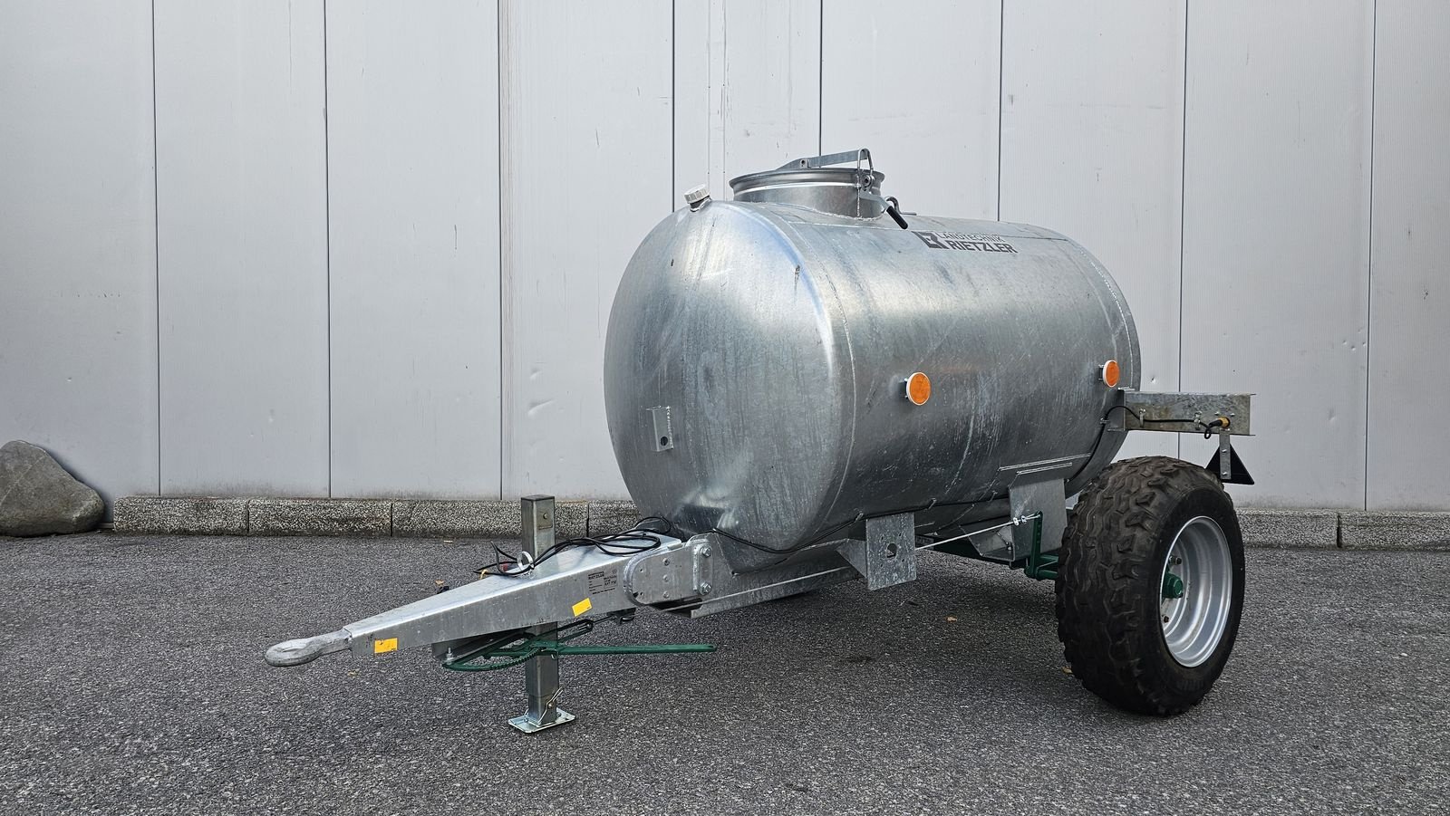 Sonstige Hoftechnik des Typs Sonstige Weidetränke 1500l, Neumaschine in Ried im Oberinntal (Bild 1)