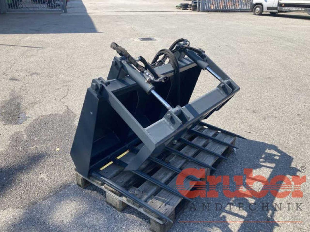 Sonstige Hoftechnik typu Striegel Krokodilgebiss 1,25m, Neumaschine v Ampfing (Obrázek 2)