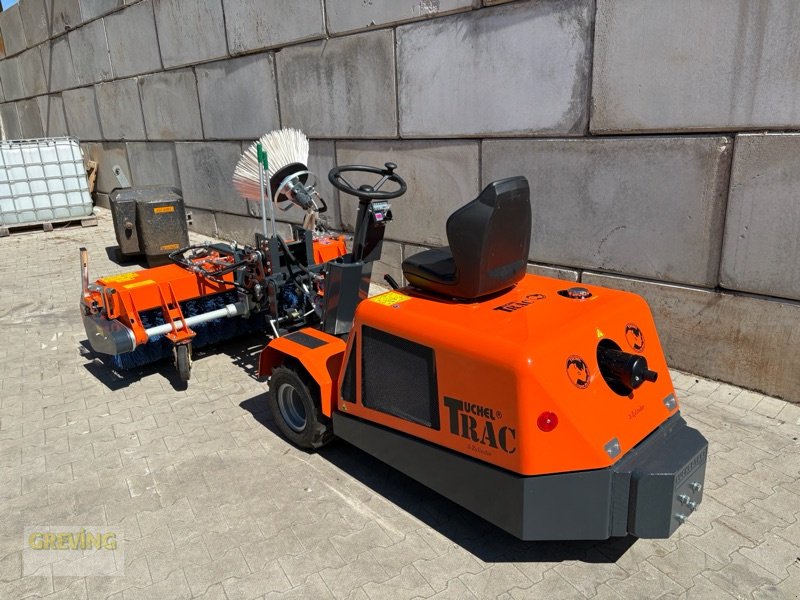 Sonstige Hoftechnik des Typs Tuchel Trac Trio + Kehrmaschine 520 - 150, Gebrauchtmaschine in Greven (Bild 4)