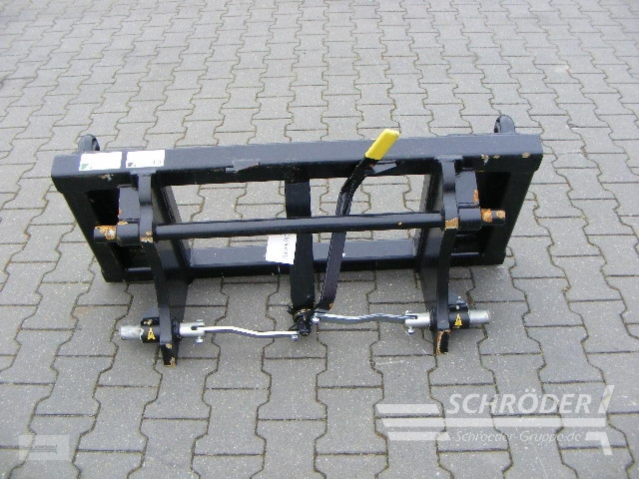 Sonstige Industriemaschinen Türe ait Bressel & Lade ADAPTERRAHMEN / ADAPTER / EURO / CAT, Gebrauchtmaschine içinde Völkersen (resim 1)