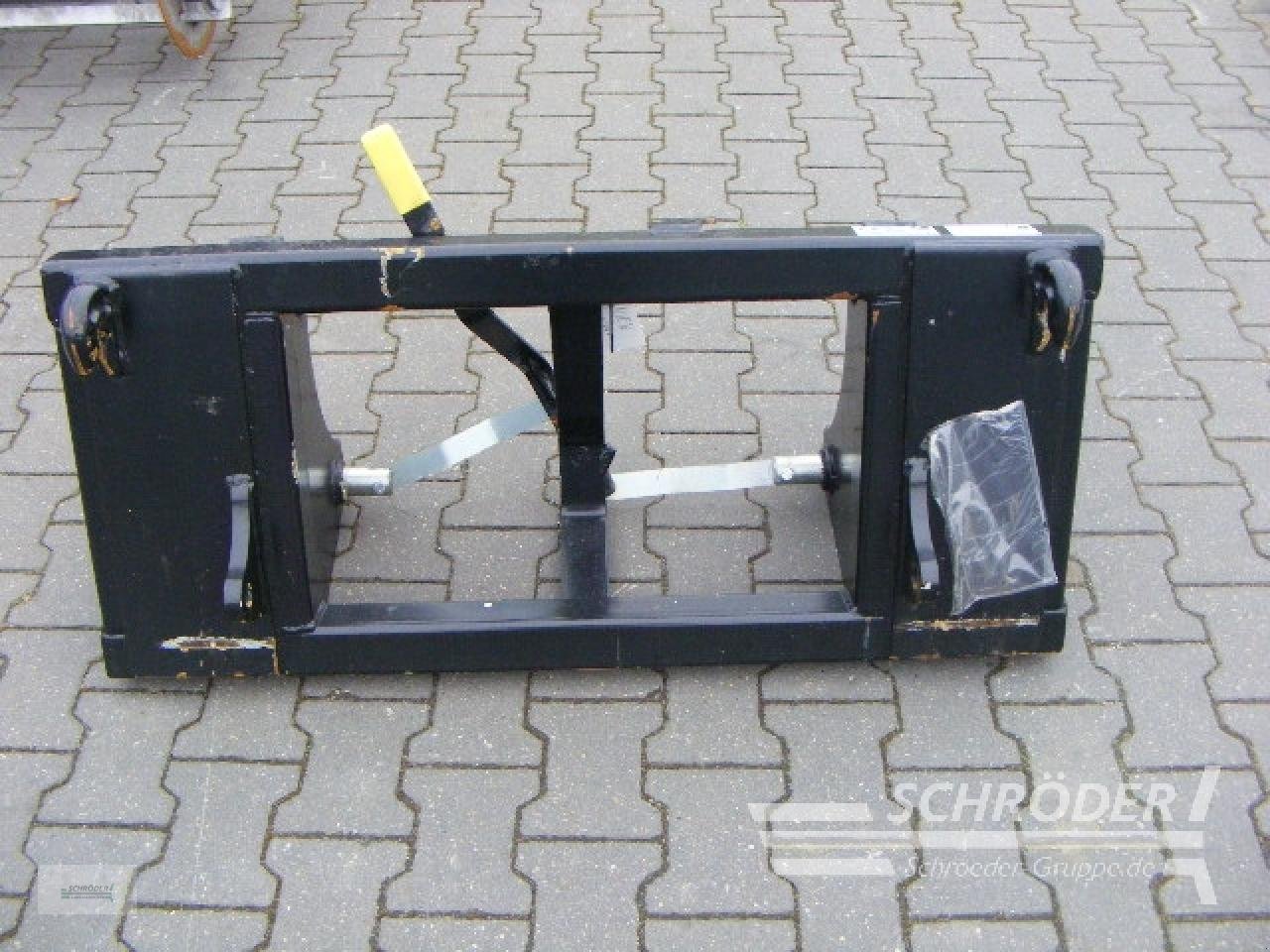 Sonstige Industriemaschinen Türe ait Bressel & Lade ADAPTERRAHMEN / ADAPTER / EURO / CAT, Gebrauchtmaschine içinde Völkersen (resim 2)