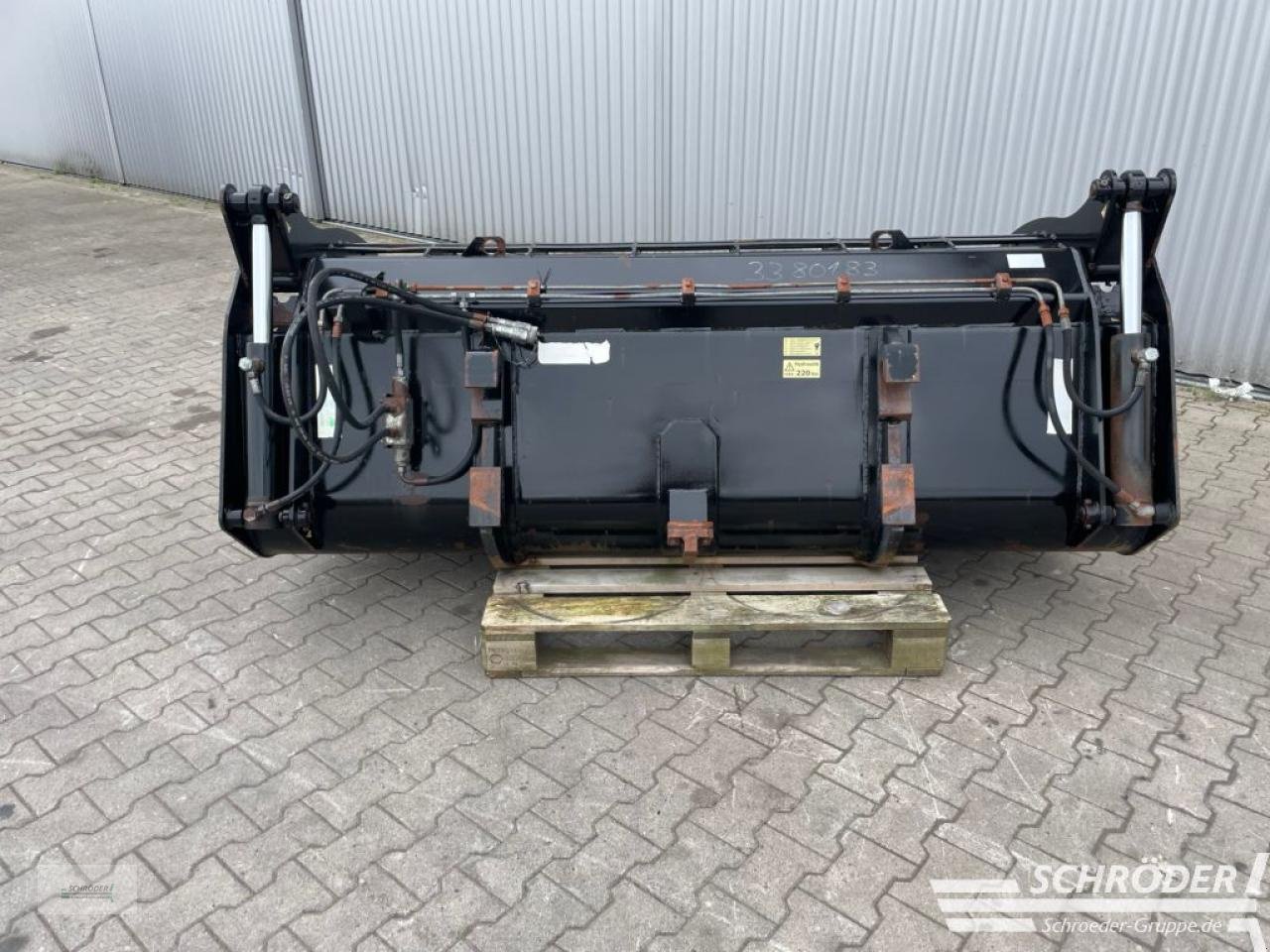 Sonstige Industriemaschinen Türe ait Bressel & Lade SILAGEBEIßSCHAUFEL S 2,40M / MERLO ZM2, Gebrauchtmaschine içinde Wildeshausen (resim 5)