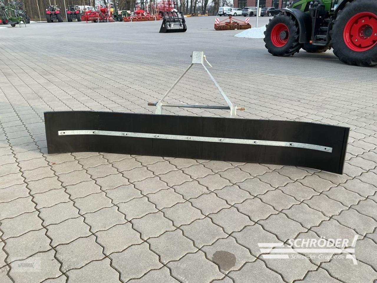 Sonstige Industriemaschinen des Typs Düvelsdorf GUMMISCHEIBER 2,60M FÜR 3-PUNKT /STAPLER, Gebrauchtmaschine in Hemmoor (Bild 3)