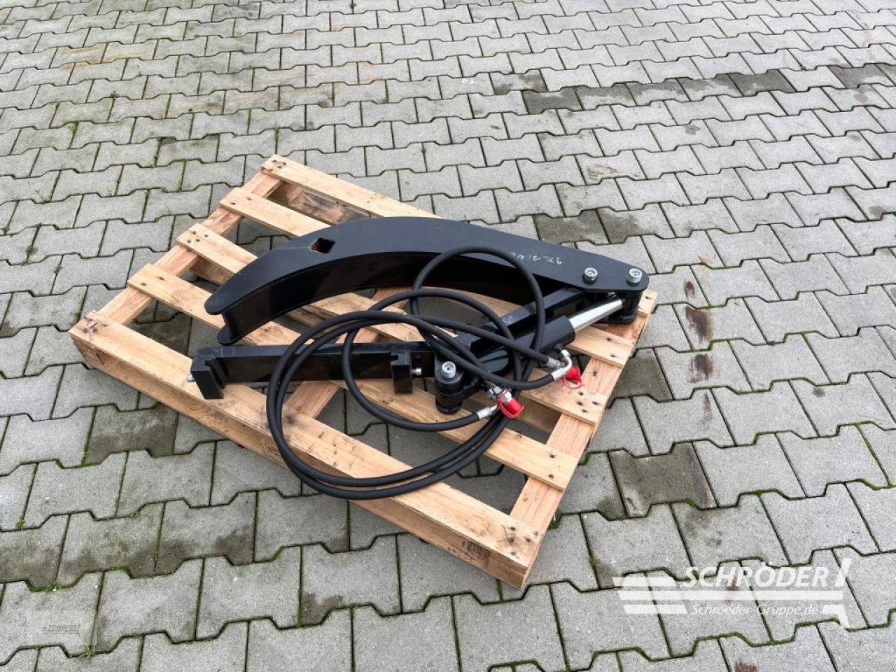 Sonstige Industriemaschinen typu Düvelsdorf ISO-OBERGREIFER FÜR PALETTENGABEL, Neumaschine v Scharrel (Obrázek 3)