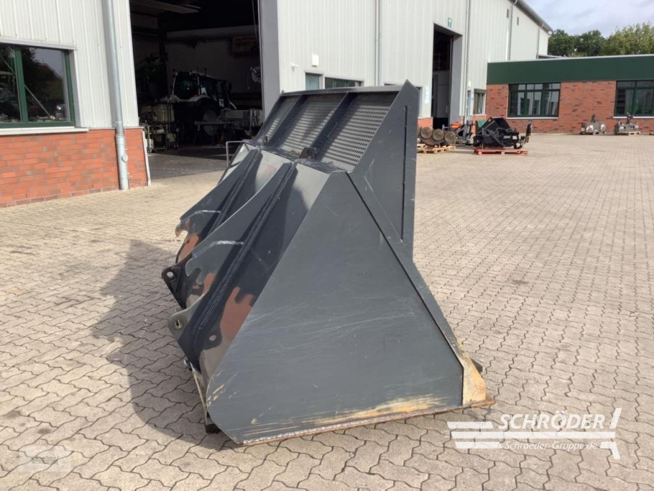 Sonstige Industriemaschinen Türe ait Schäffer LEICHTGUTSCHAUFEL 2,20 M, Gebrauchtmaschine içinde Völkersen (resim 5)