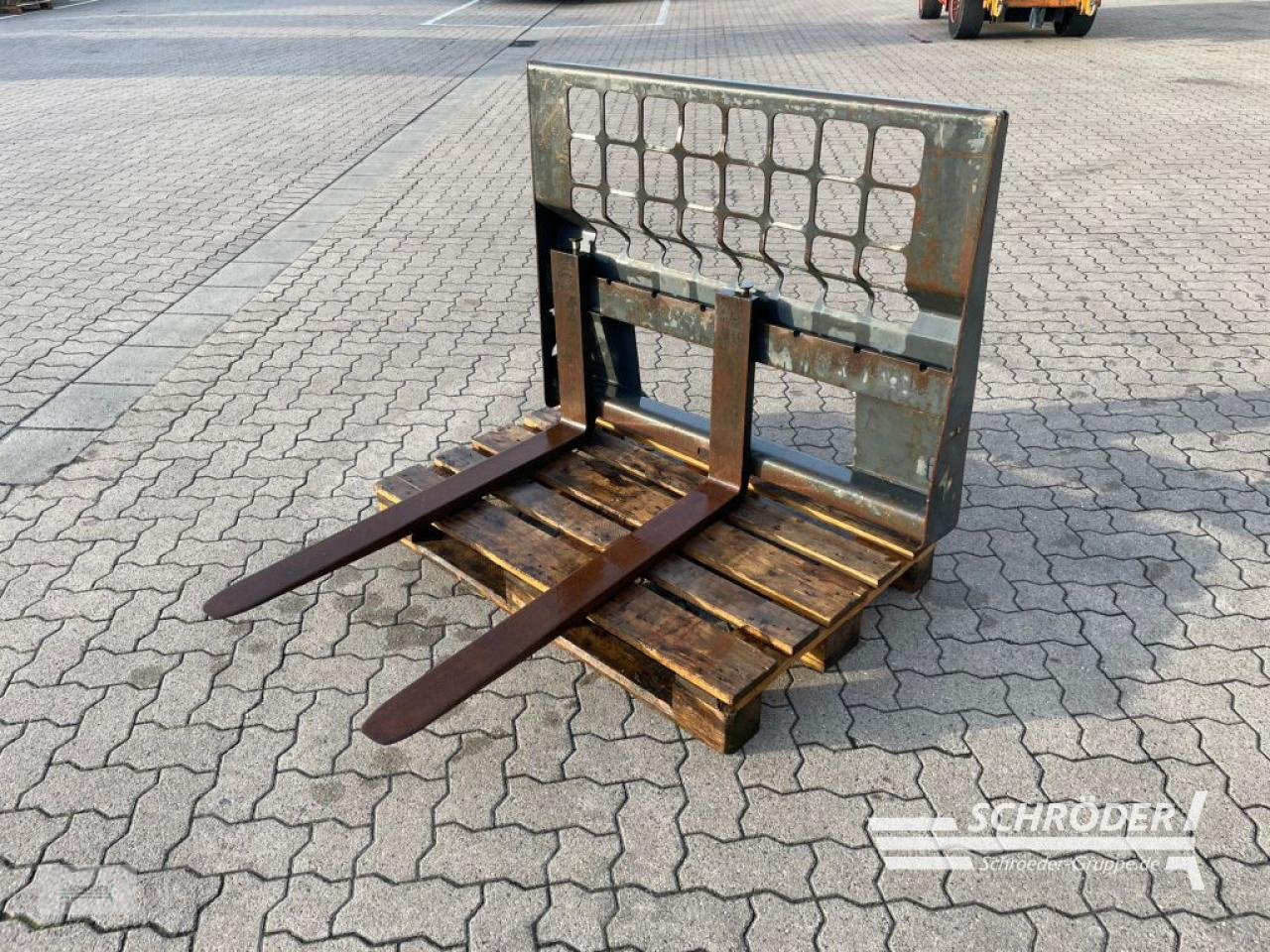 Sonstige Industriemaschinen typu Sonstige BOBCAT /  EURO PALETTENGABEL, Gebrauchtmaschine v Wildeshausen (Obrázek 2)