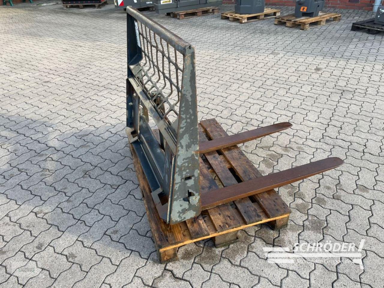 Sonstige Industriemaschinen typu Sonstige BOBCAT /  EURO PALETTENGABEL, Gebrauchtmaschine v Wildeshausen (Obrázek 5)