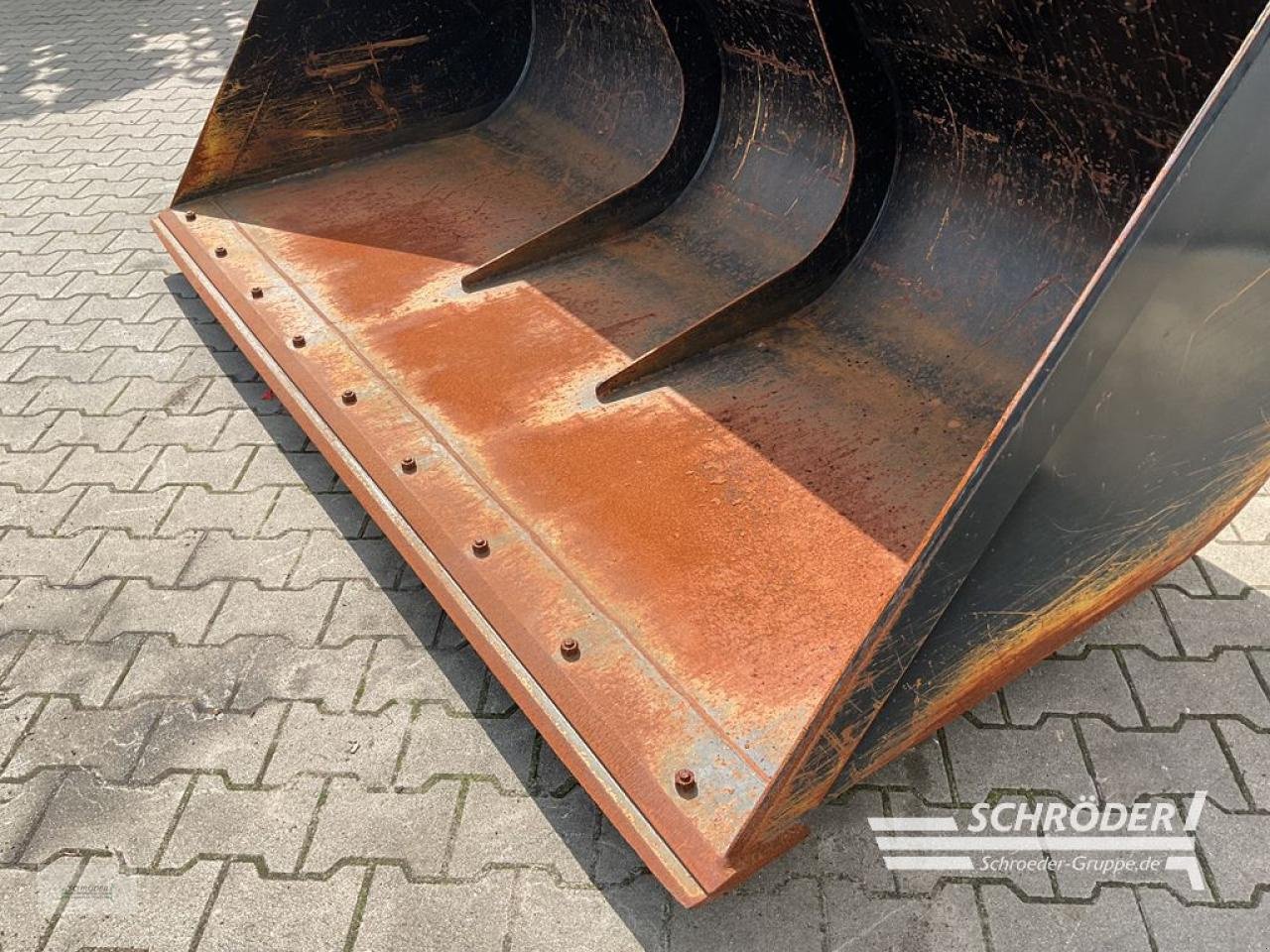 Sonstige Industriemaschinen Türe ait Sonstige LEICHTGUTSCHAUFEL 2,50 M³ MIT U-MESSER, Gebrauchtmaschine içinde Wildeshausen (resim 5)