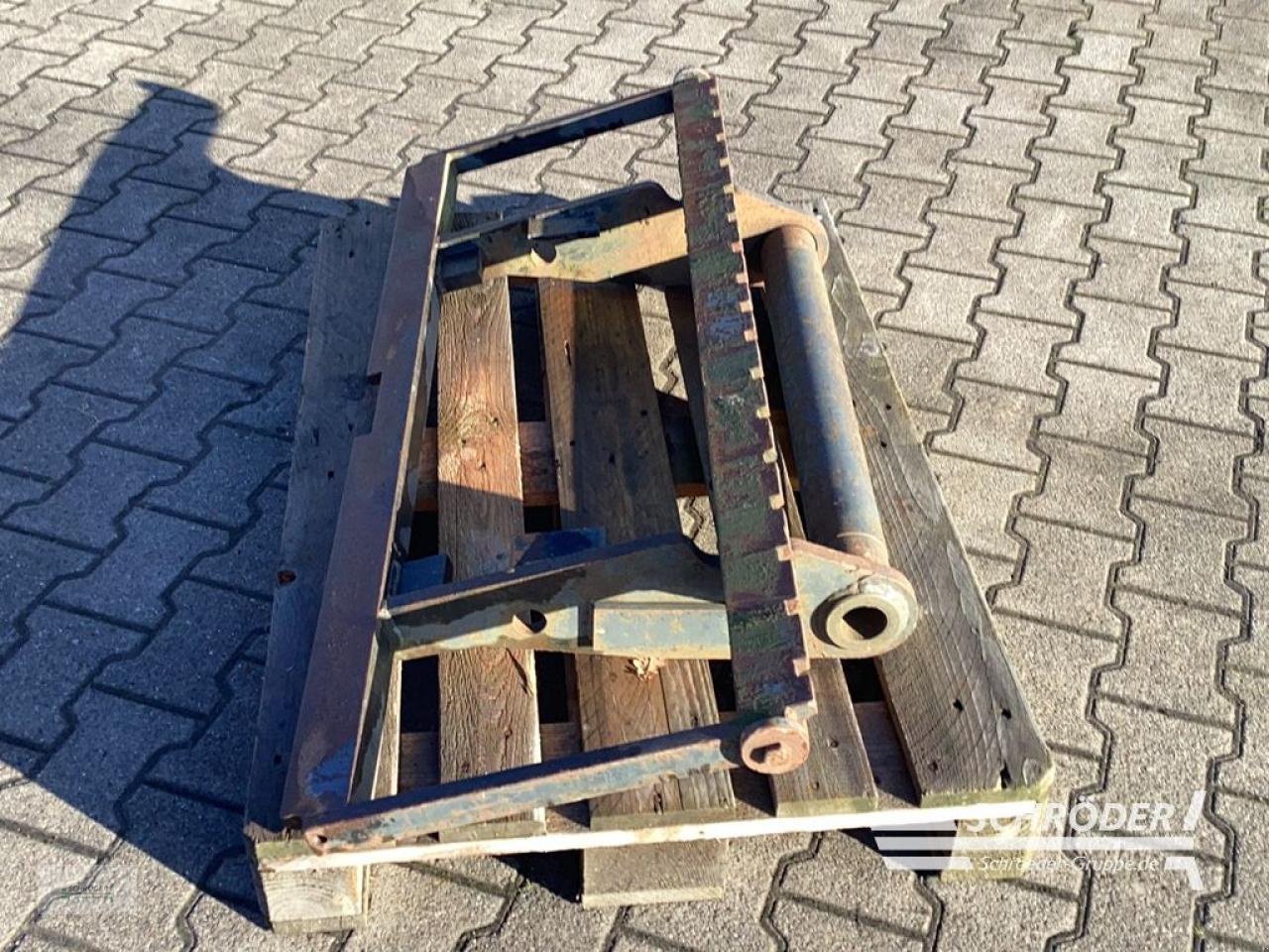 Sonstige Industriemaschinen des Typs Sonstige PALETTENGABELTRÄGER 1,50 M, Gebrauchtmaschine in Lastrup (Bild 1)