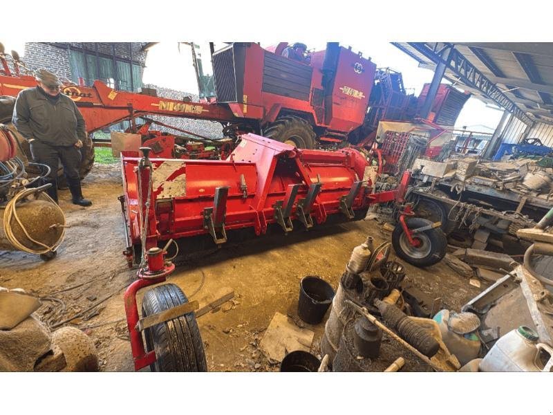 Sonstige Kartoffeltechnik des Typs Grimme KS 75/4, Gebrauchtmaschine in ESCAUDOEUVRES (Bild 3)