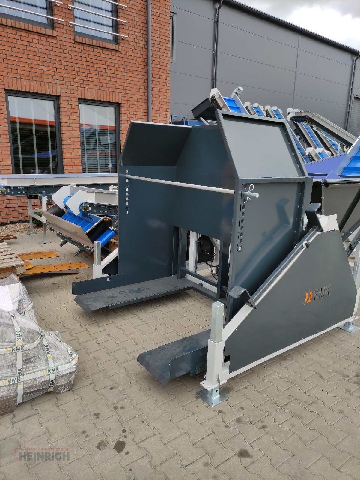 Sonstige Kartoffeltechnik typu KMK Kistenkippgerät WS WSE WSD, Neumaschine v Ehekirchen (Obrázek 2)