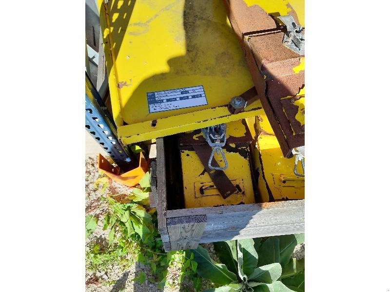 Sonstige Mähdrescherteile des Typs Biso ACCESS-MB, Gebrauchtmaschine in CHAUMONT (Bild 4)