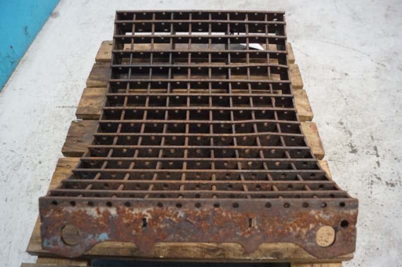 Sonstige Mähdrescherteile des Typs Case 8010, Gebrauchtmaschine in Hemmet (Bild 8)