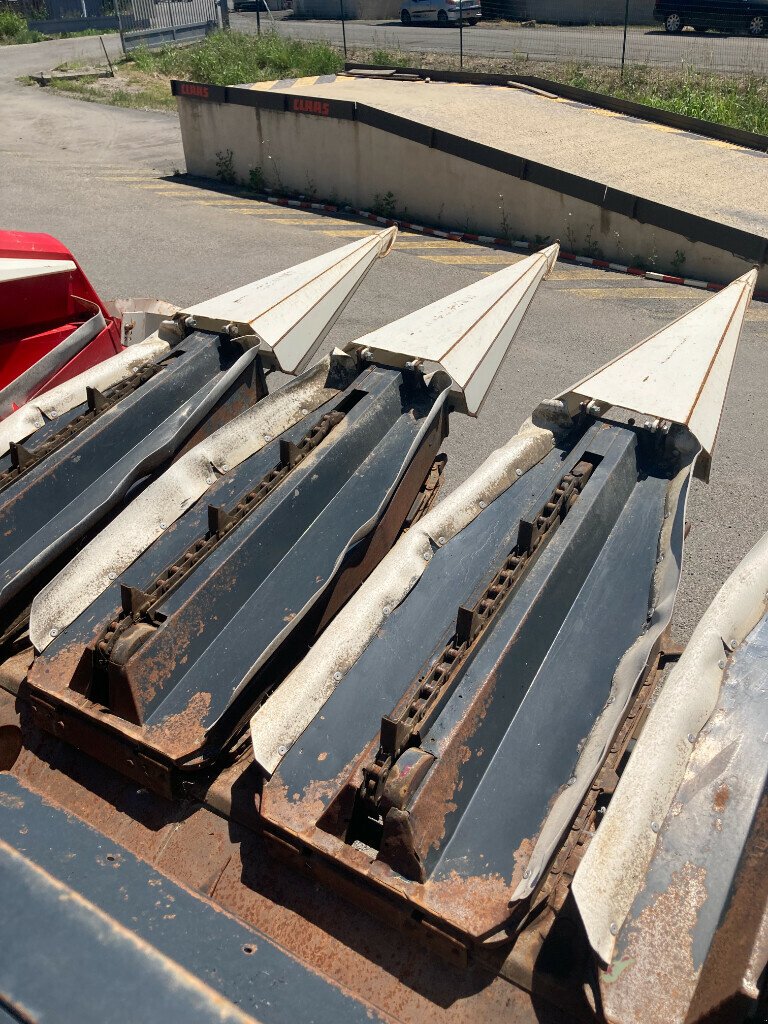 Sonstige Mähdrescherteile типа Moresil COUPE A TOURNESOL, Gebrauchtmaschine в SAINT ANDIOL (Фотография 9)