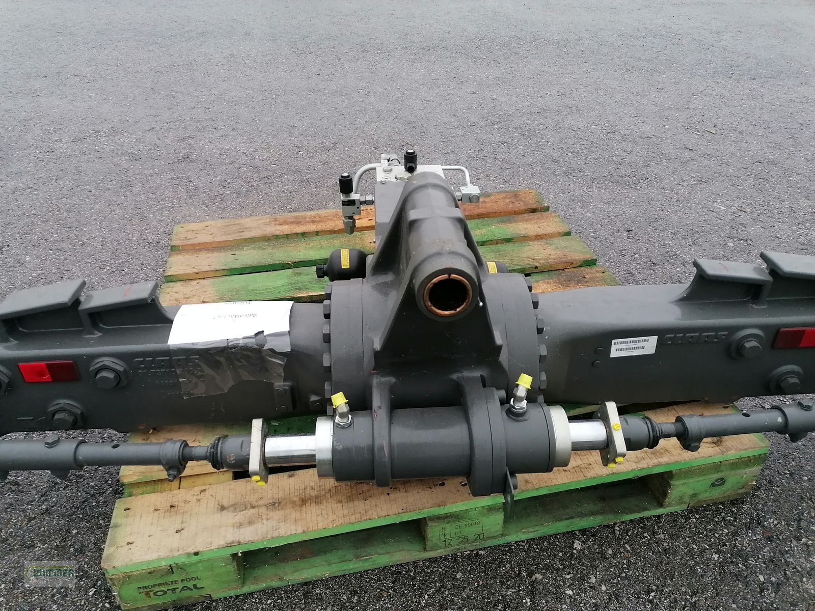 Sonstige Mähdrescherteile des Typs Sonstige Claas Allradachse Lexion/Tucano, Neumaschine in Kematen (Bild 4)